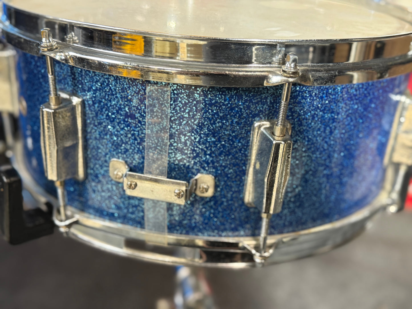 Stencil Vintage Blue Sparkle 5.5x14” Snare 1960s-1970s