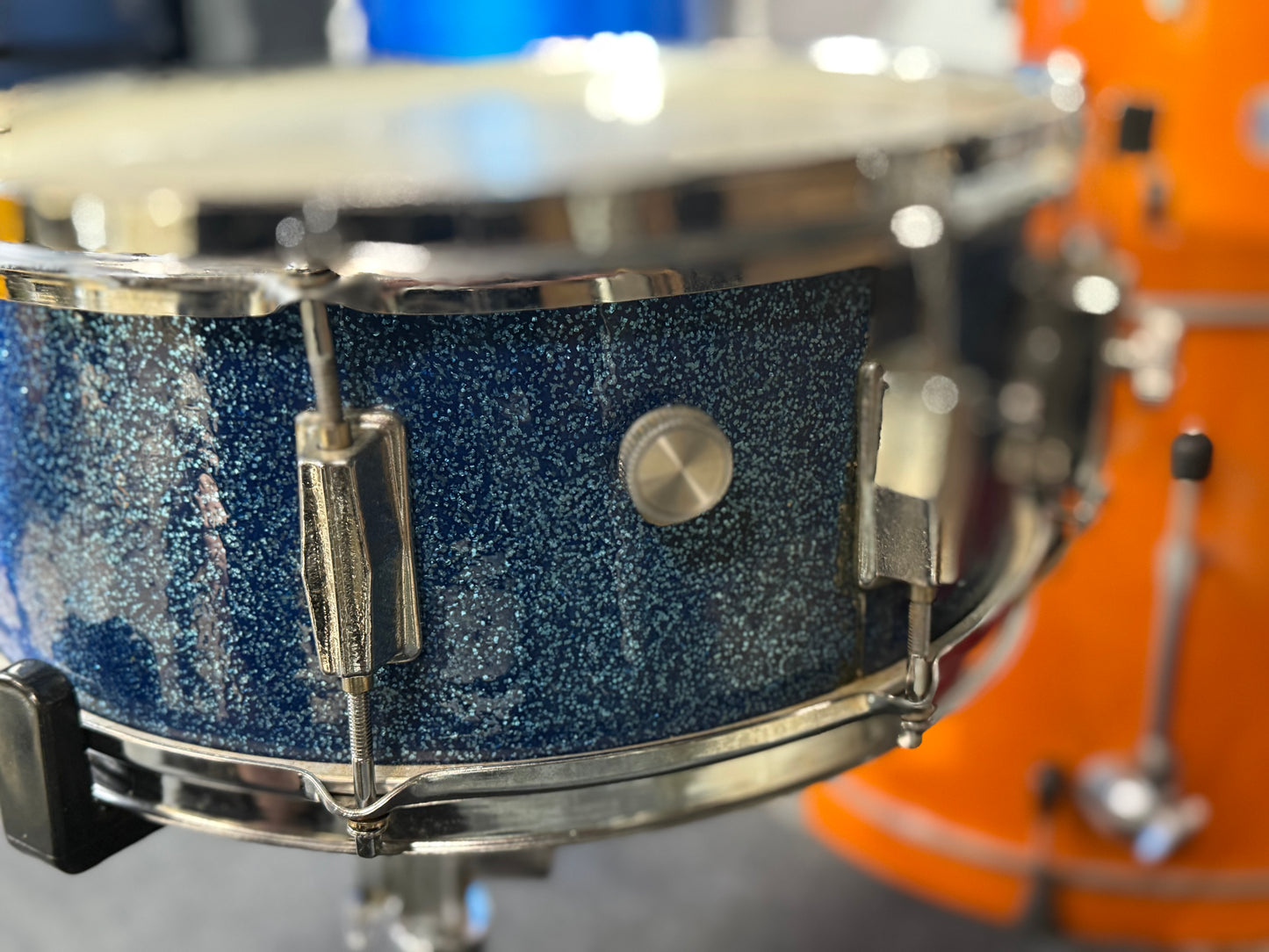Stencil Vintage Blue Sparkle 5.5x14” Snare 1960s-1970s