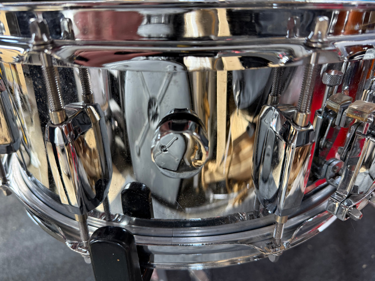 Pearl SK900 Steel Snare Drum, 10-lug