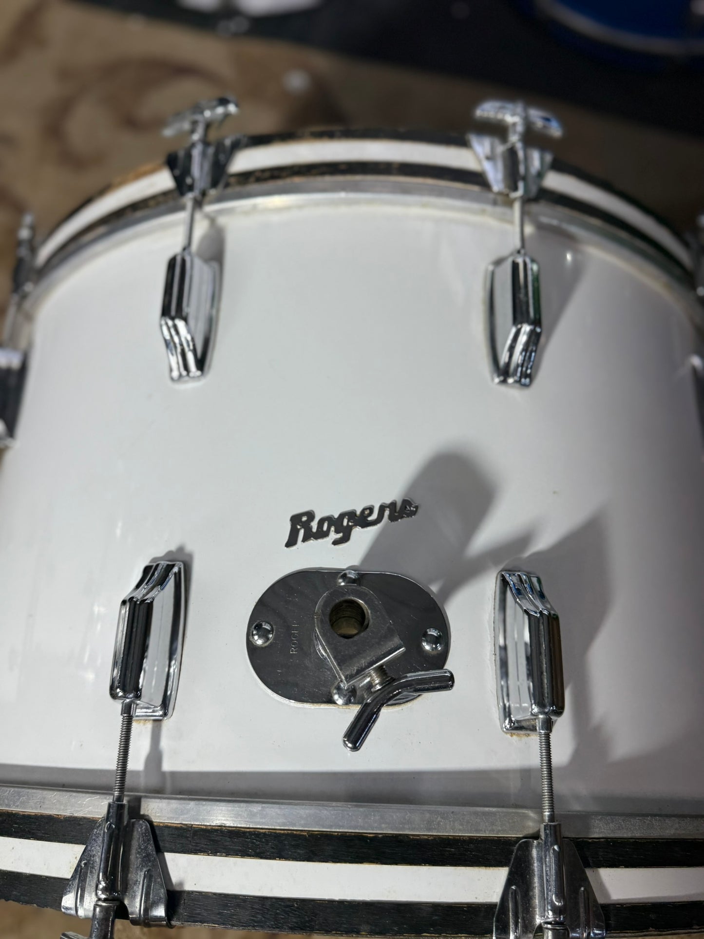 Rogers Londoner 1972 New England White Bass Drum Set 22x16