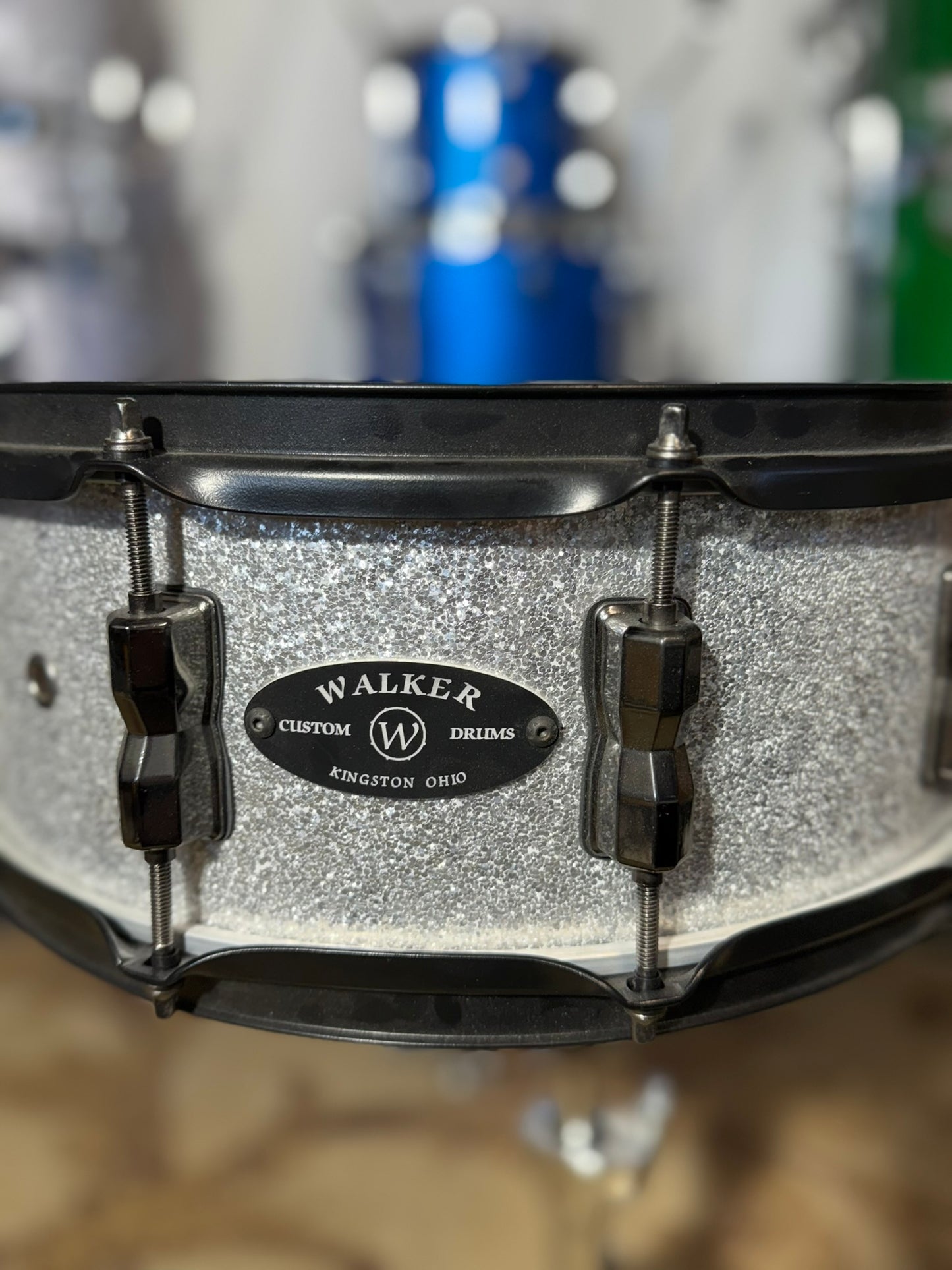 Walker Custom Drum Silver Sparkle 14x5.5" - Black Hardware Snare Drum