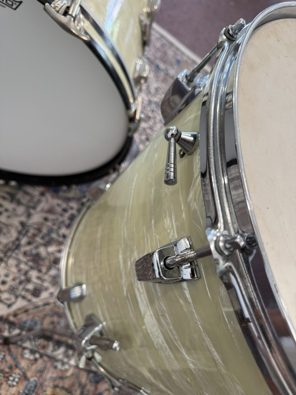 WFL/Ludwig Vintage 3-piece Drum Kit - White Marine Pearl (22/13/16)