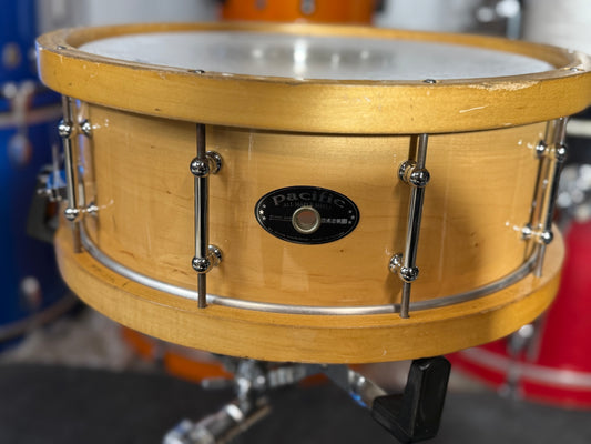 PDP Maple Wood Hoop 5.5x14” Snare, Tube Lugs