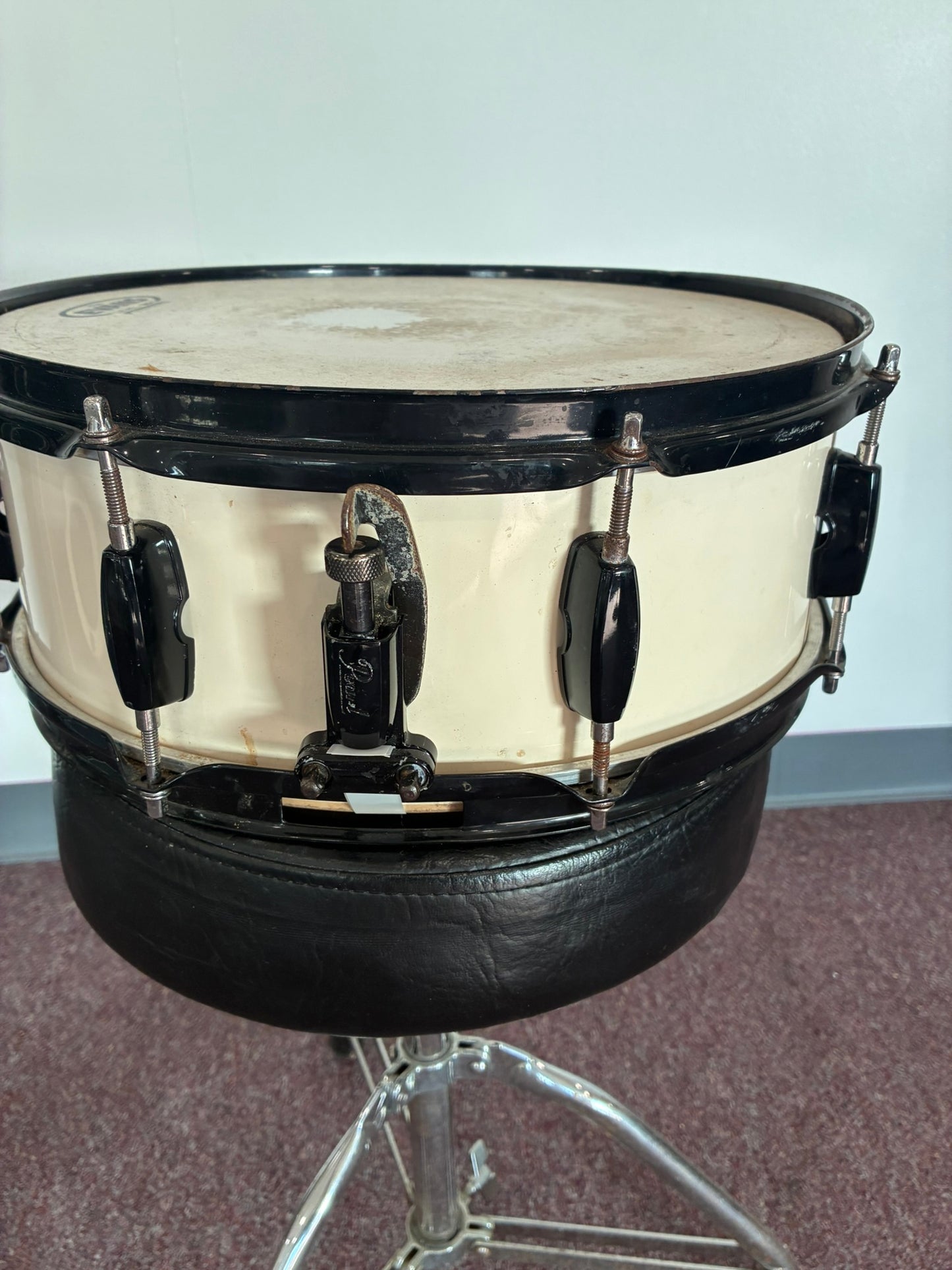 Pearl Forum 5"x14" Snare Drum - White