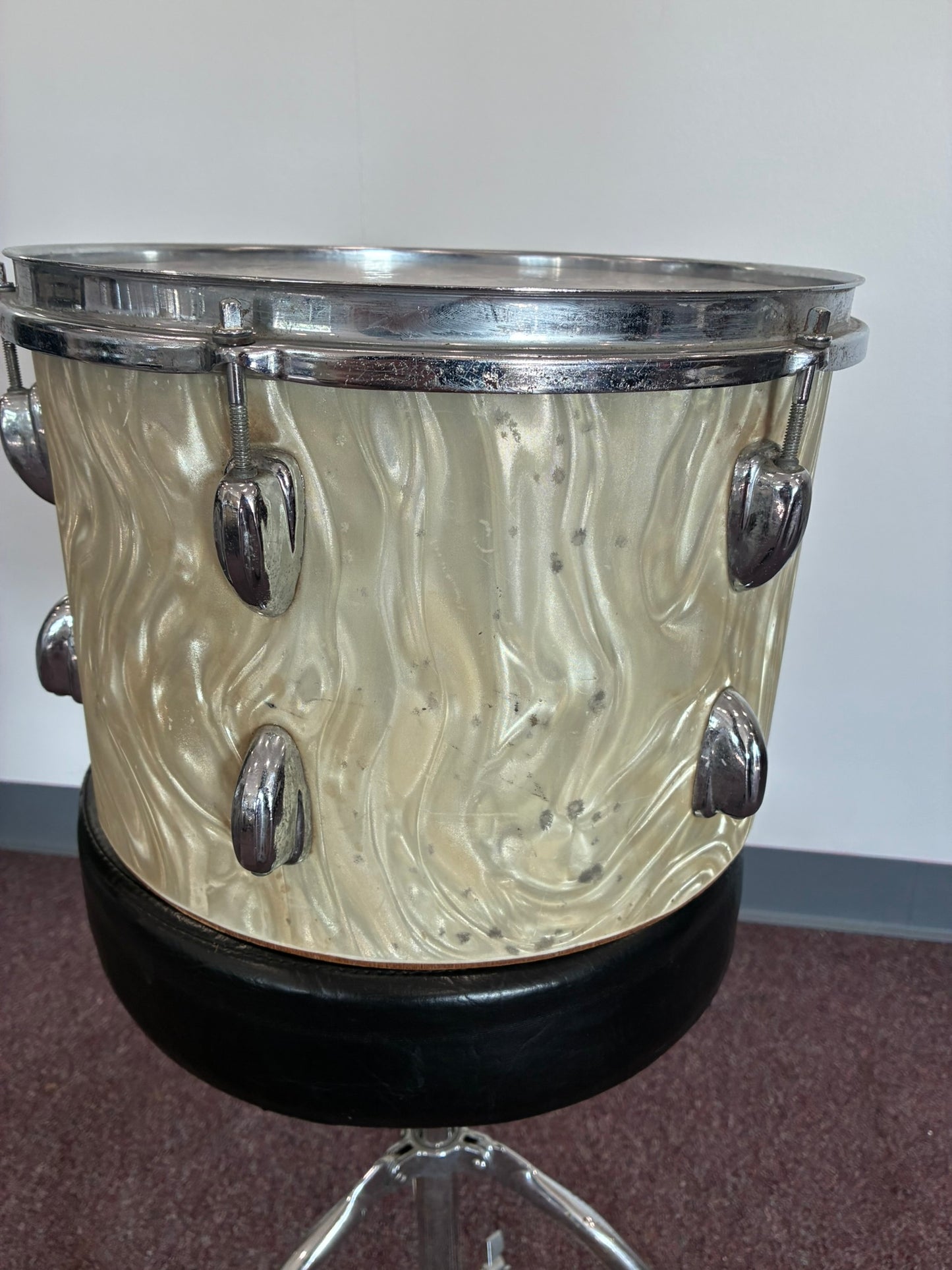1960s Pearl 13"x8" Tom - White Satin Flame