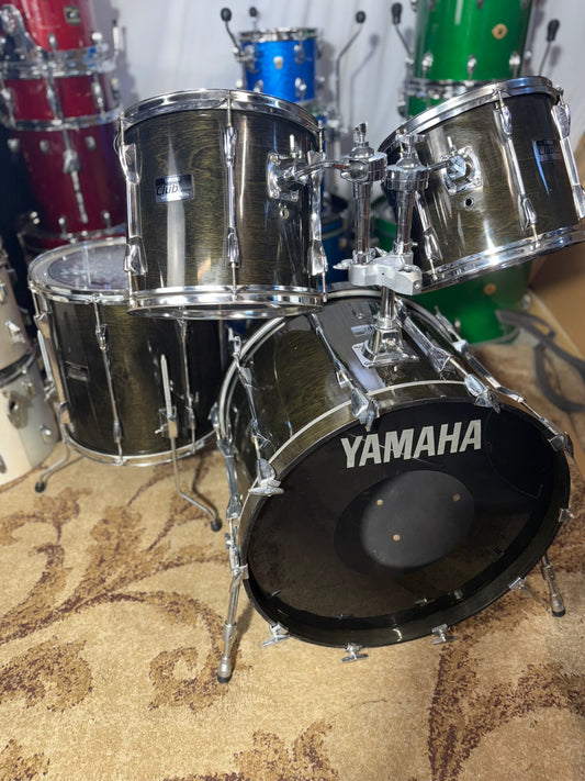 Yamaha Club Custom - Black Shadow Drum Set 22/12/13/16 Made in Japan
