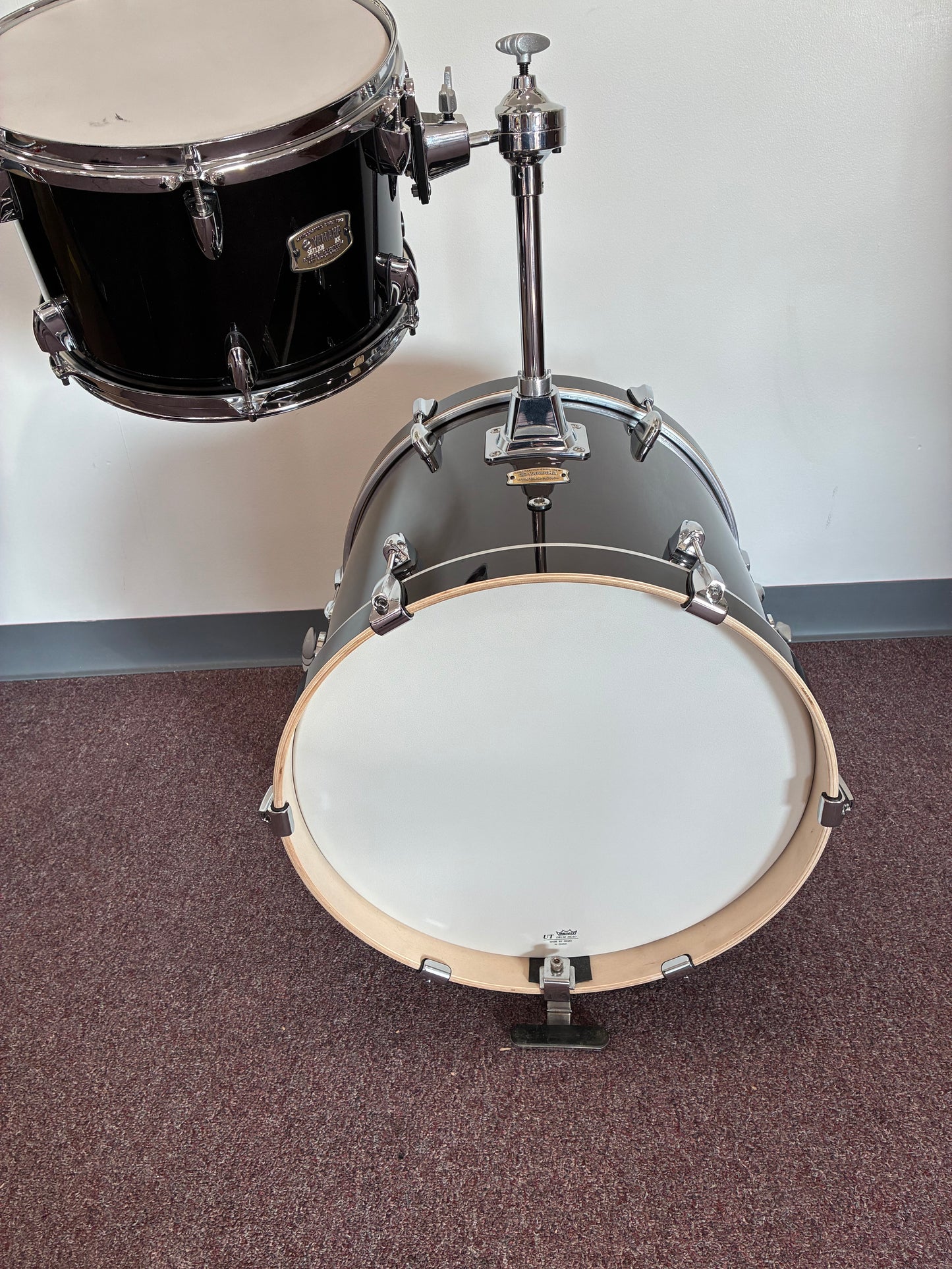 YAMAHA STAGE CuSTOM BOP KIT 12x8, 14X14, 18x16 (RAVEN BLACK)