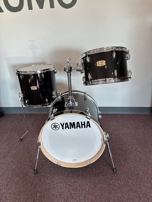 YAMAHA STAGE CuSTOM BOP KIT 12x8, 14X14, 18x16 (RAVEN BLACK)