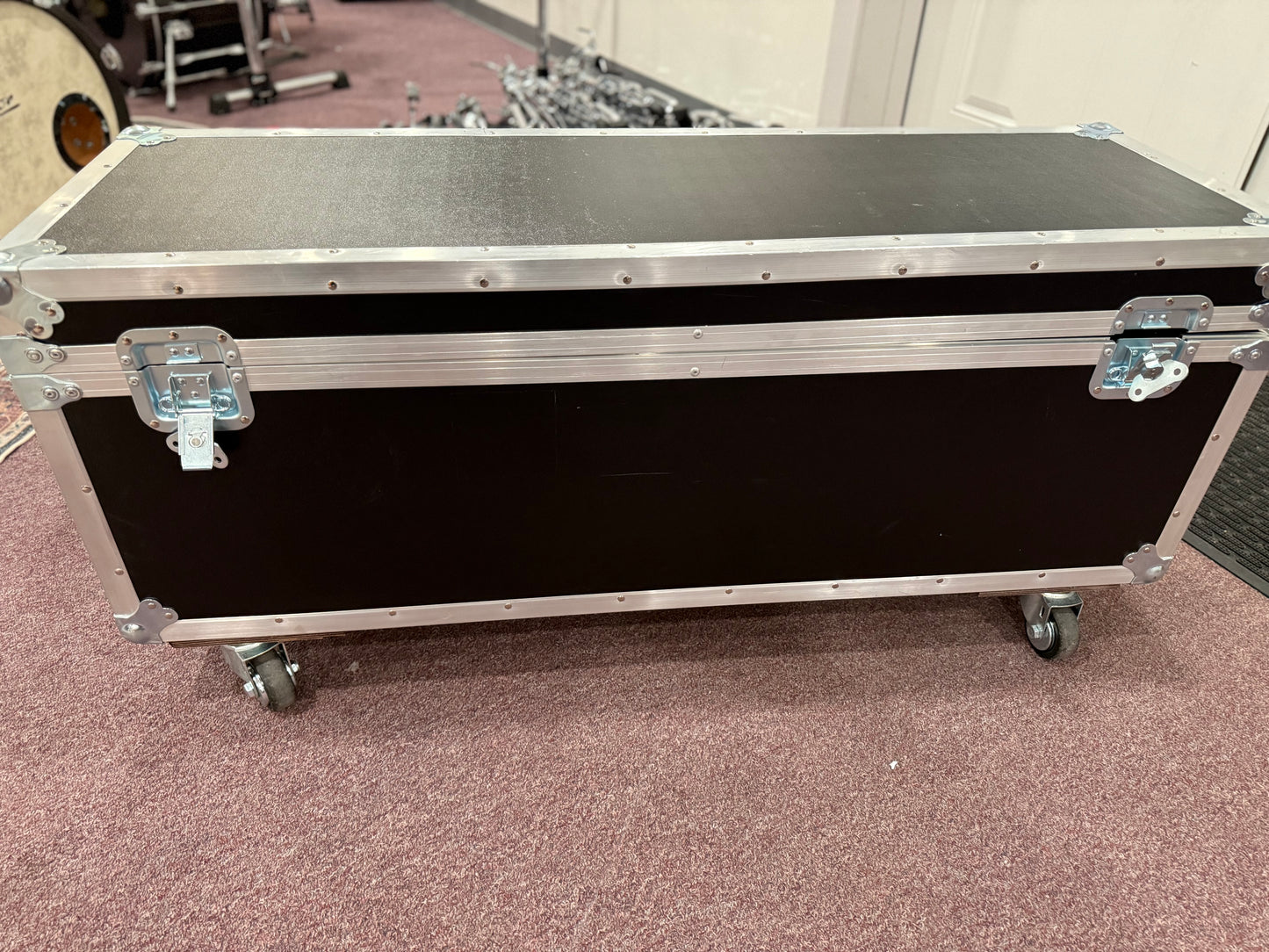 Penn Elcom Flight/Road Case 48x18x16