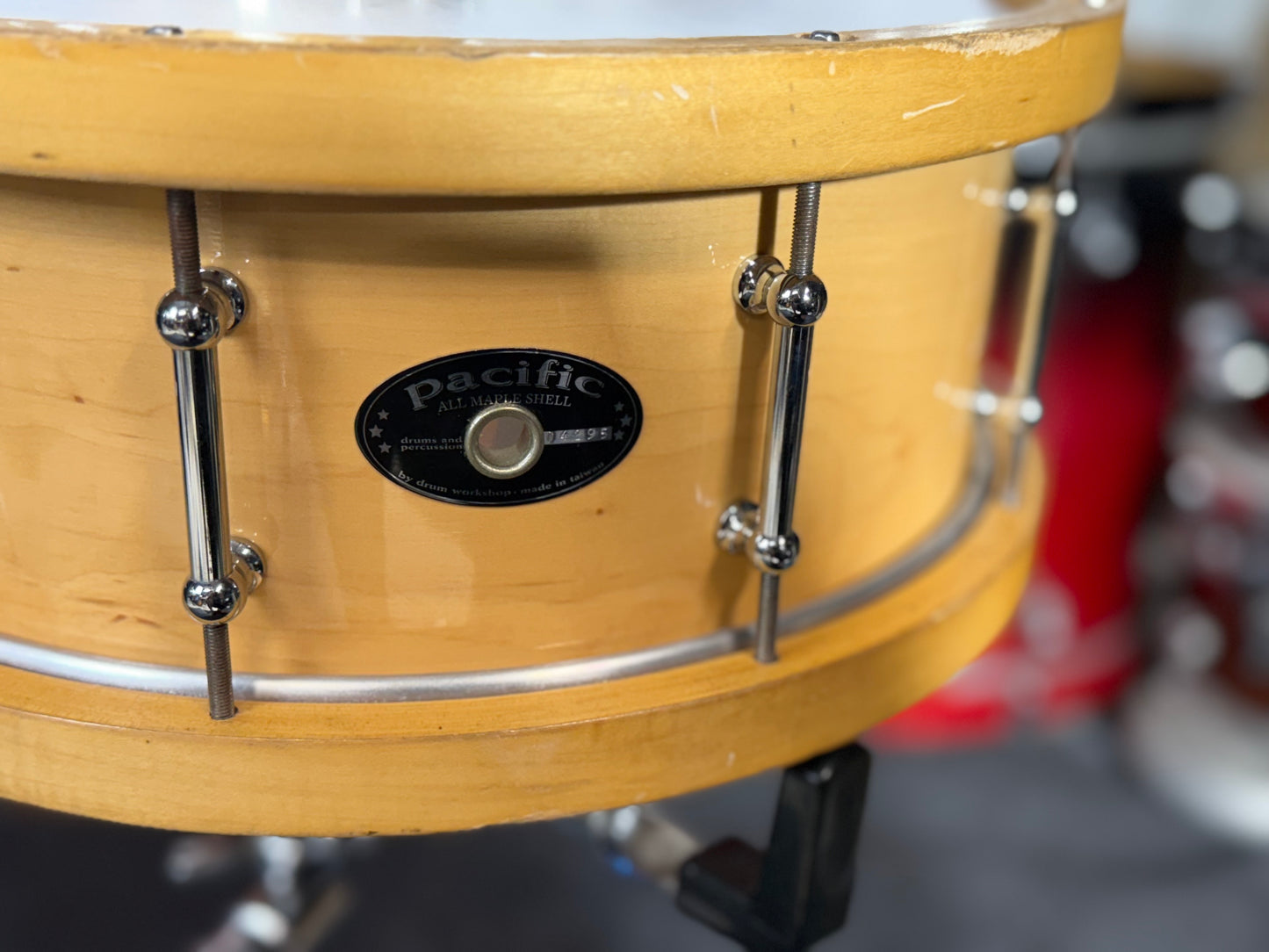 PDP Maple Wood Hoop 5.5x14” Snare, Tube Lugs