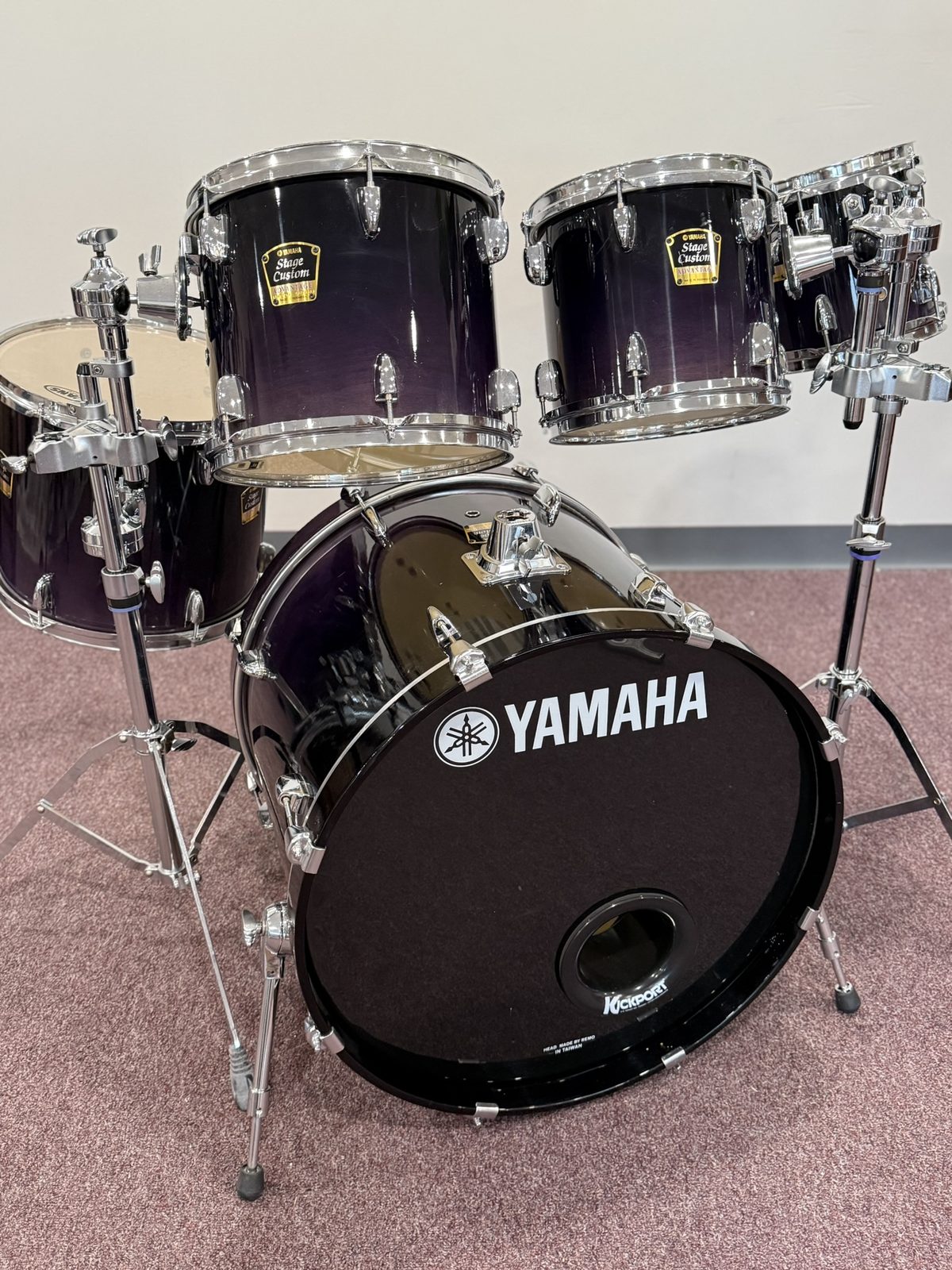 Yamaha Stage Custom Advantage 5-Piece Drum Kit (22, 8, 10, 12, 14)