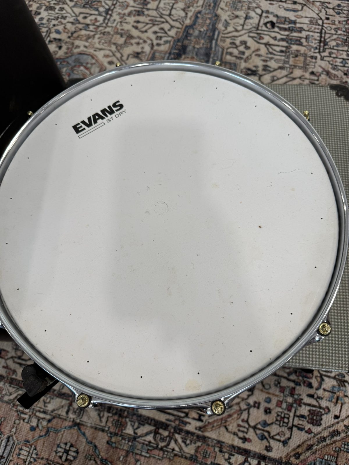 Ludwig Black & White Badge Bronze 5.5x14" Snare Drum