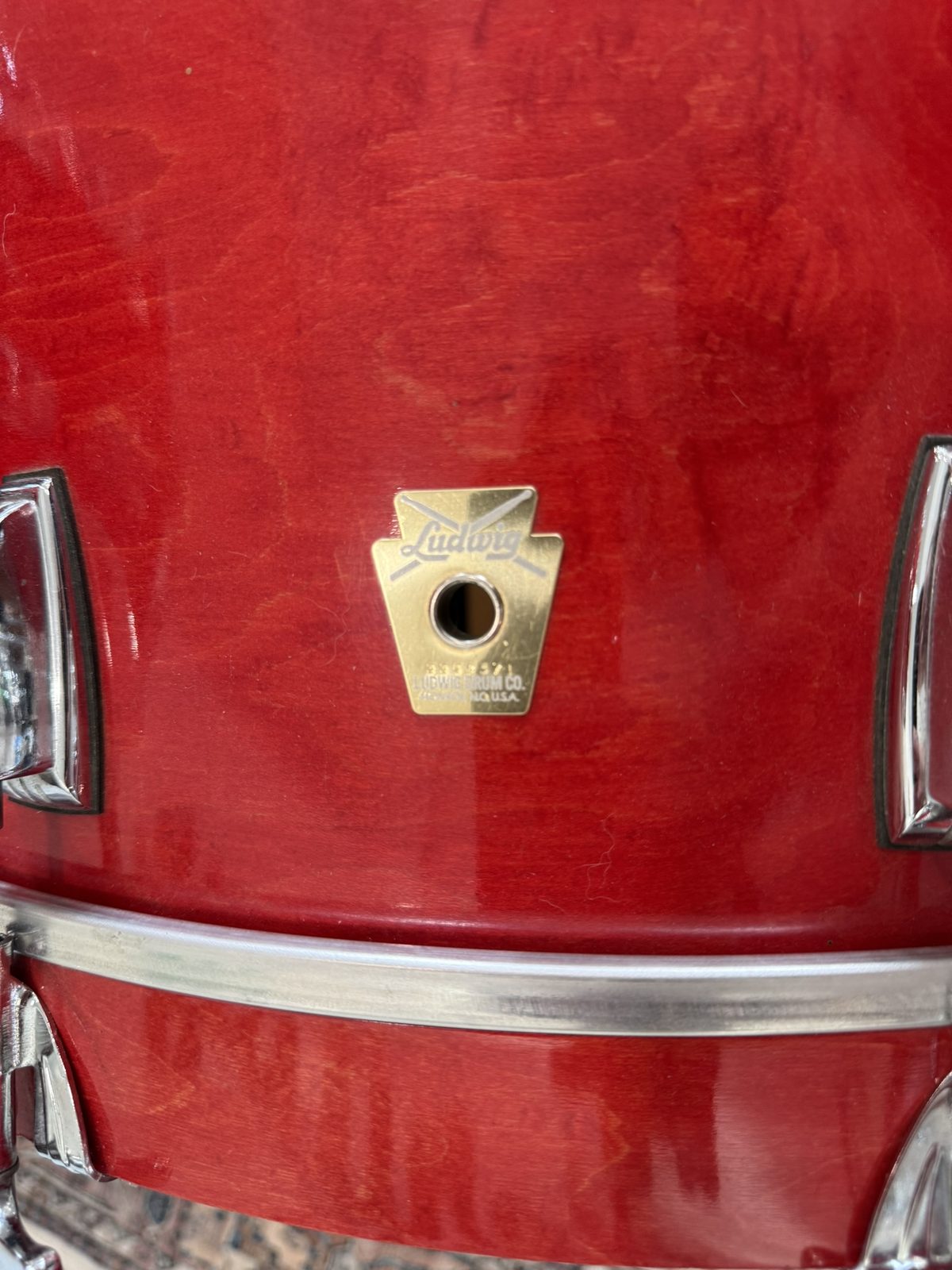 Ludwig Classic Maple 3-Piece Drum Kit - Red (16x22 / 9x12 / 14x16)