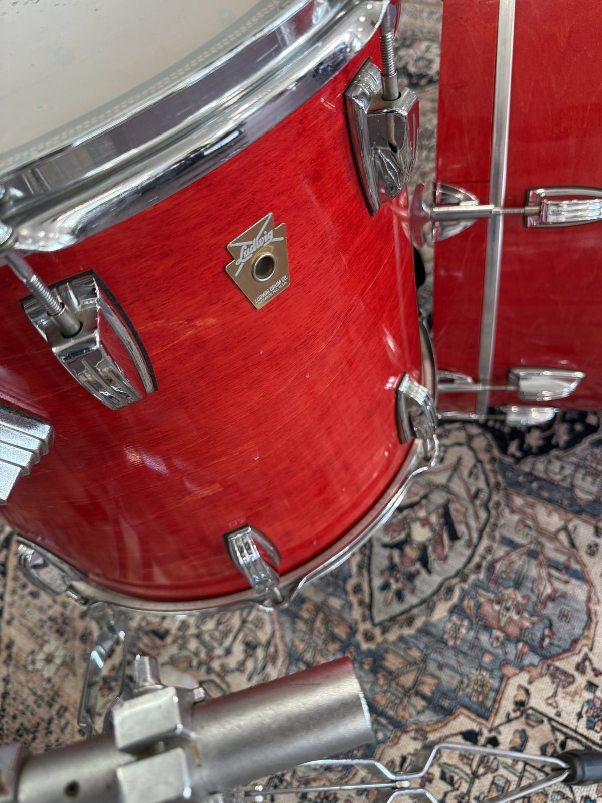 Ludwig Classic Maple 3-Piece Drum Kit - Red (16x22 / 9x12 / 14x16)