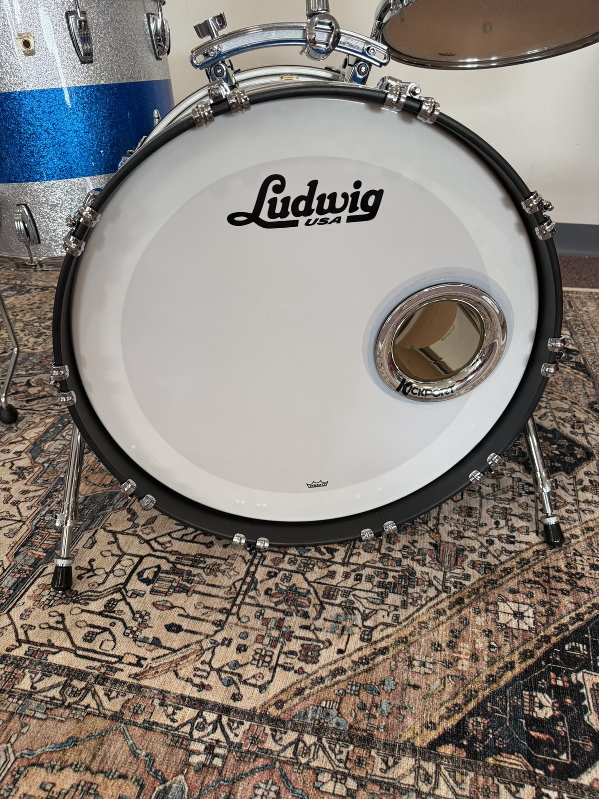 Ludwig Classic Maple Fab Outfit  3-Piece Shell Pack Silver-Blue-Silver Triband