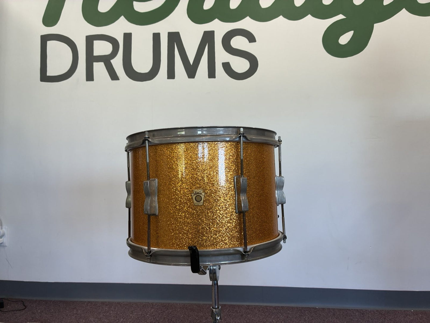 Ludwig Clubdate 1960s 13x9" Tom - Gold Sparkle