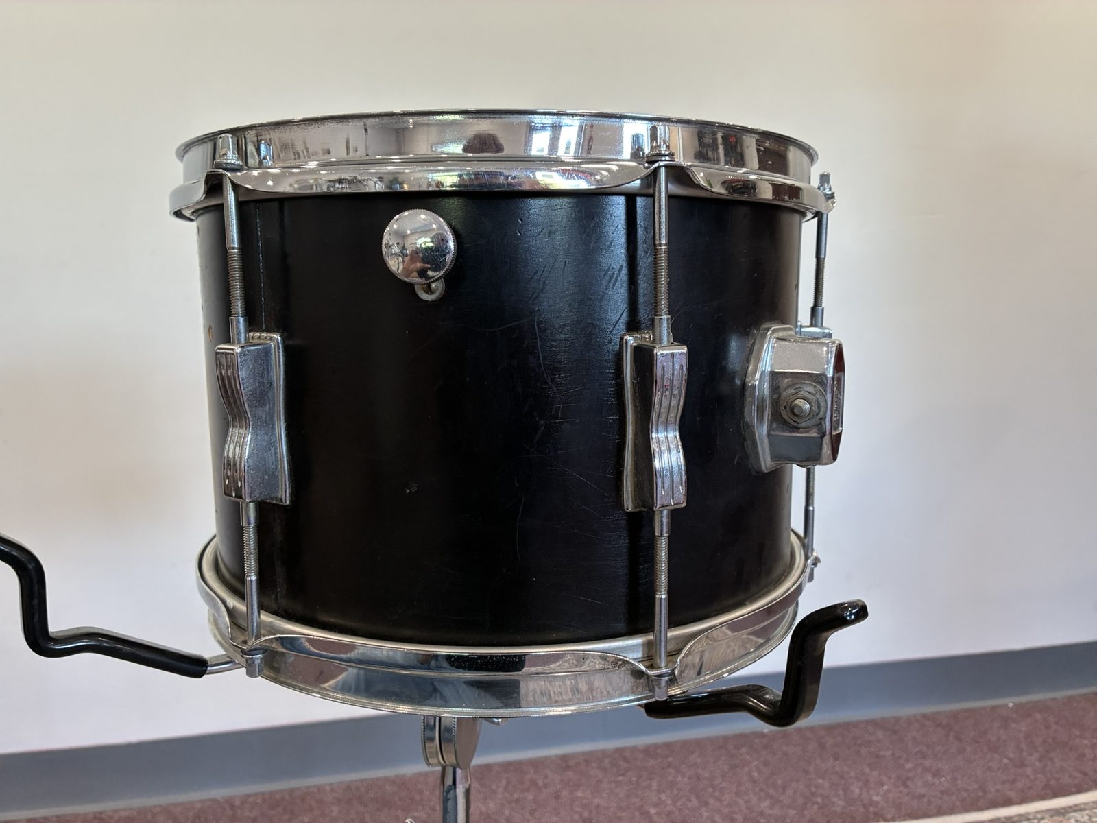 Ludwig 1970s  12x8" Tom - Black (Clear Interior)