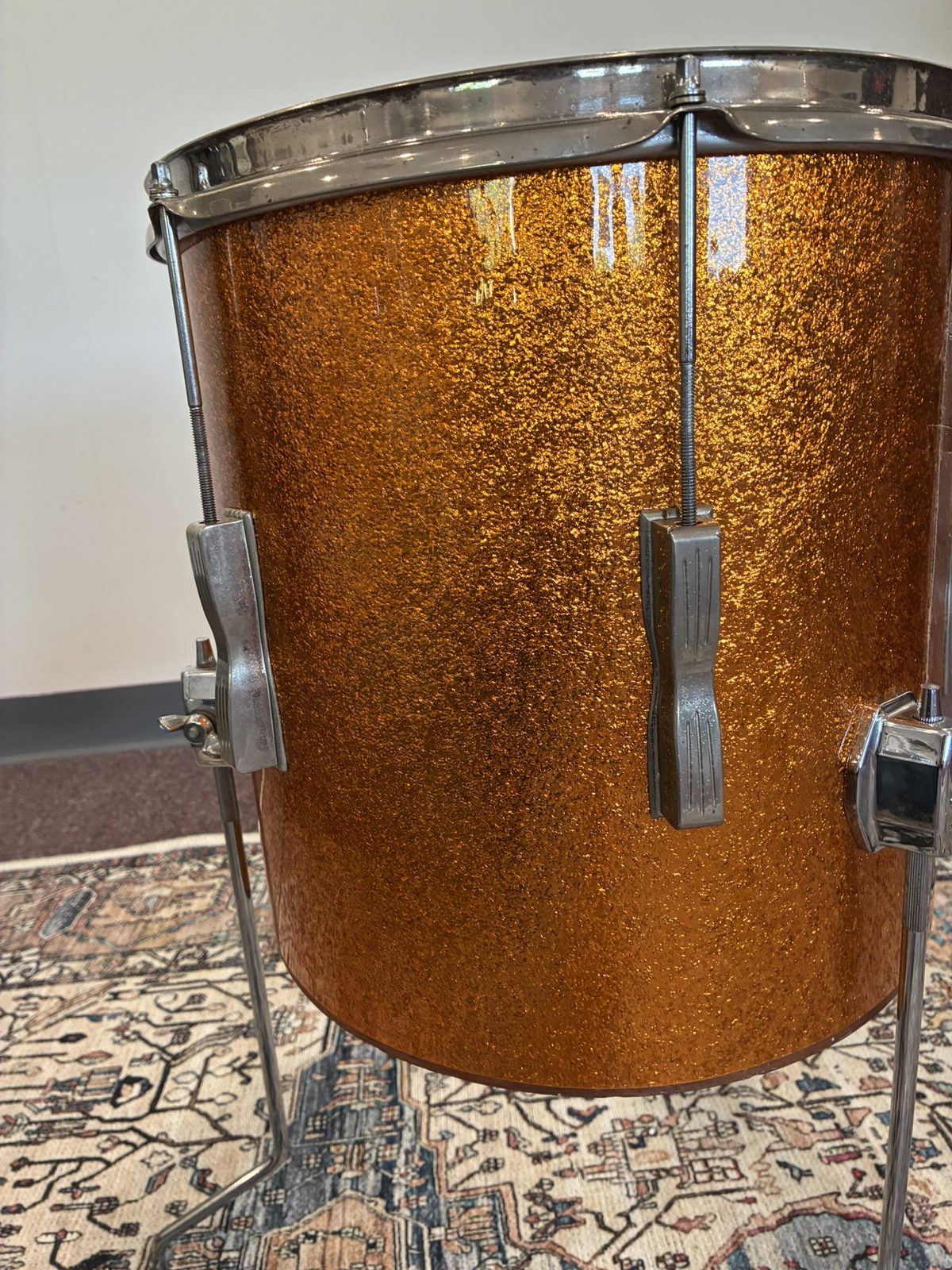 Ludwig 1960s Club Date Floor Tom 14x14" - Gold Sparkle (Rewrap)