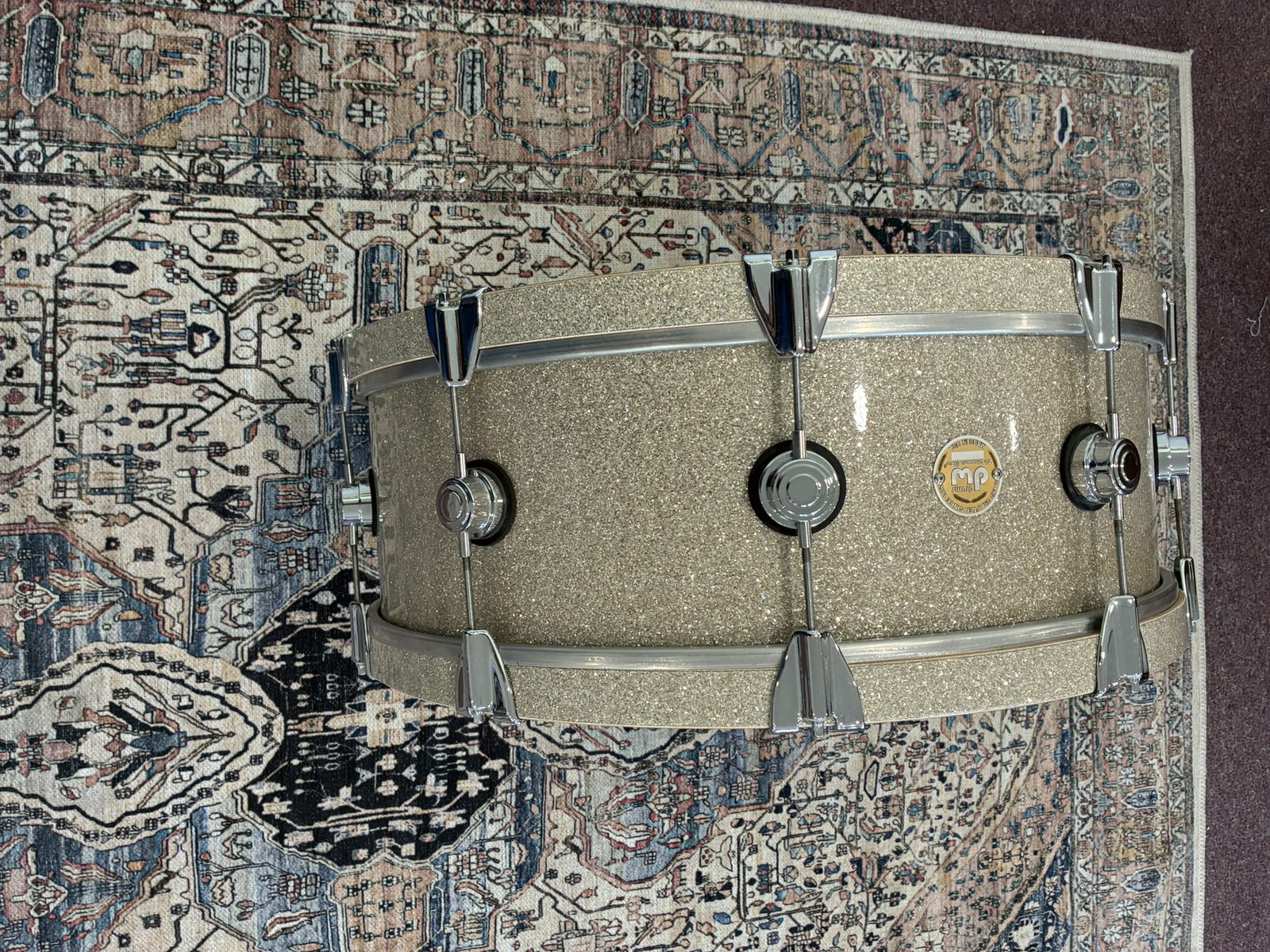DW 24x7" Bass Drum - Broken Glass