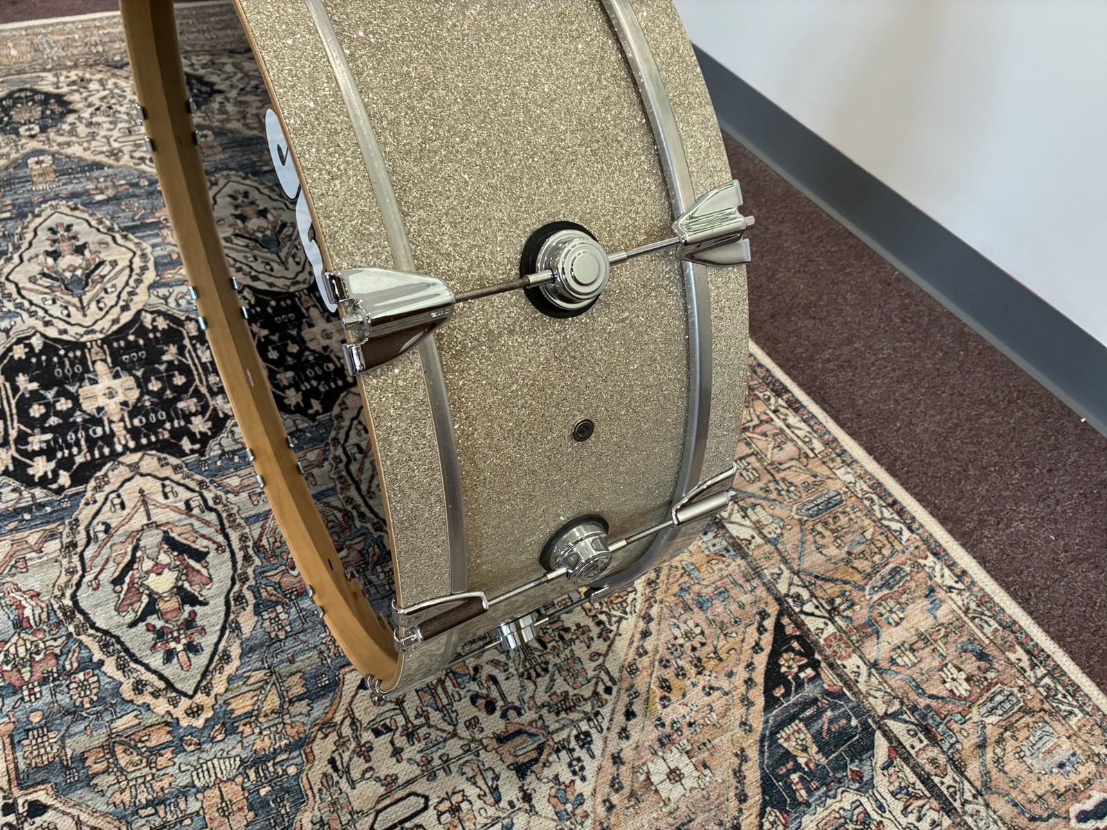 DW 24x7" Bass Drum - Broken Glass