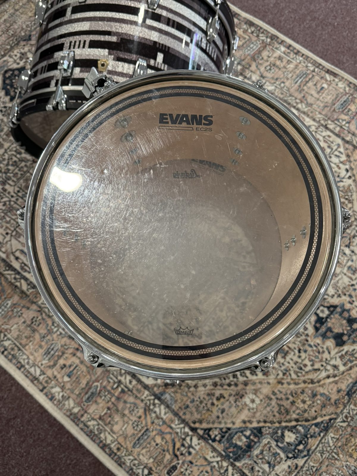 Ludwig Classic Maple Fab Outfit 22/13/16 - Black Digital Sparkle