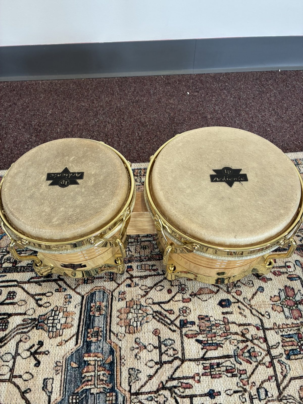 LP Ardiente Bongos