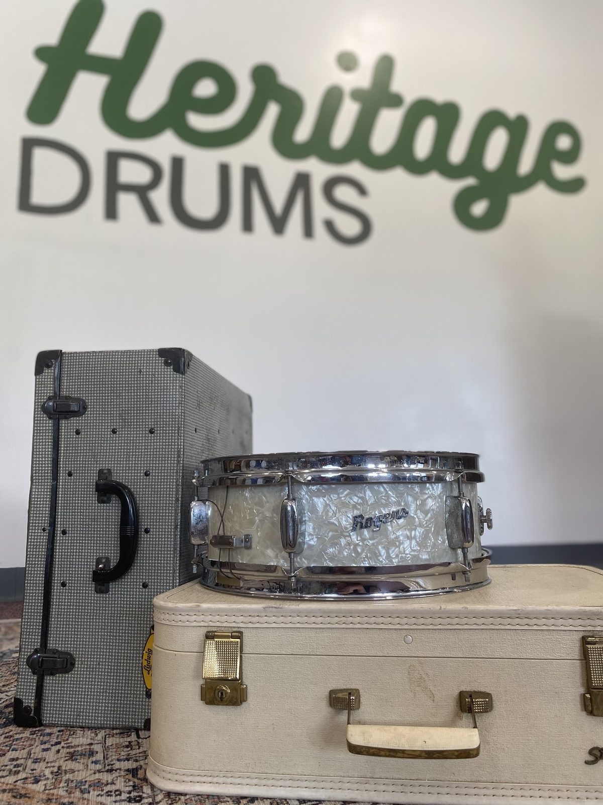 Rogers Vintage 5x14" B&B Spotlight Snare Drum - White Marine Pearl