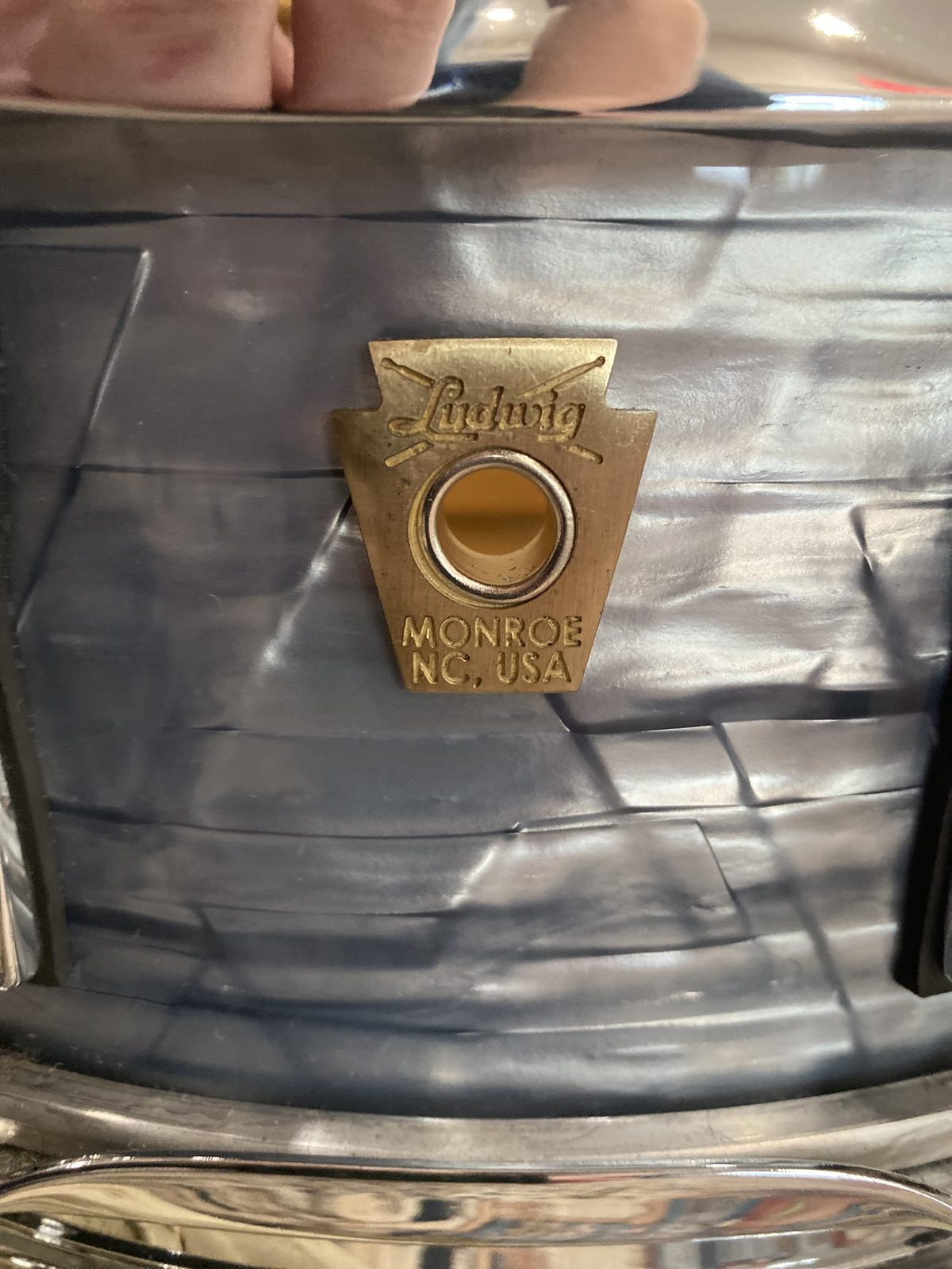 Ludwig Legacy Maple 5x14 Snare Drum - Sky Blue Pearl