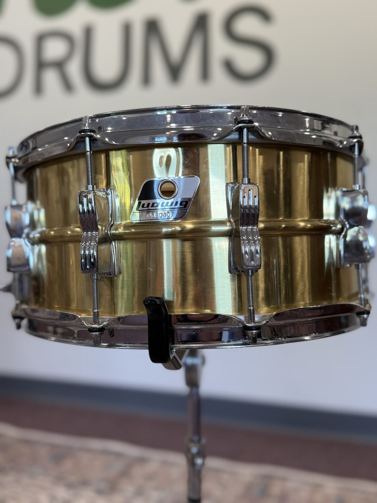 Ludwig LM304 Brass 14x6.5" Snare - Black & White Badge
