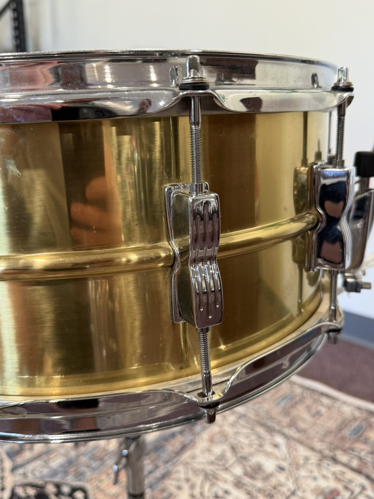 Ludwig LM304 Brass 14x6.5" Snare - Black & White Badge