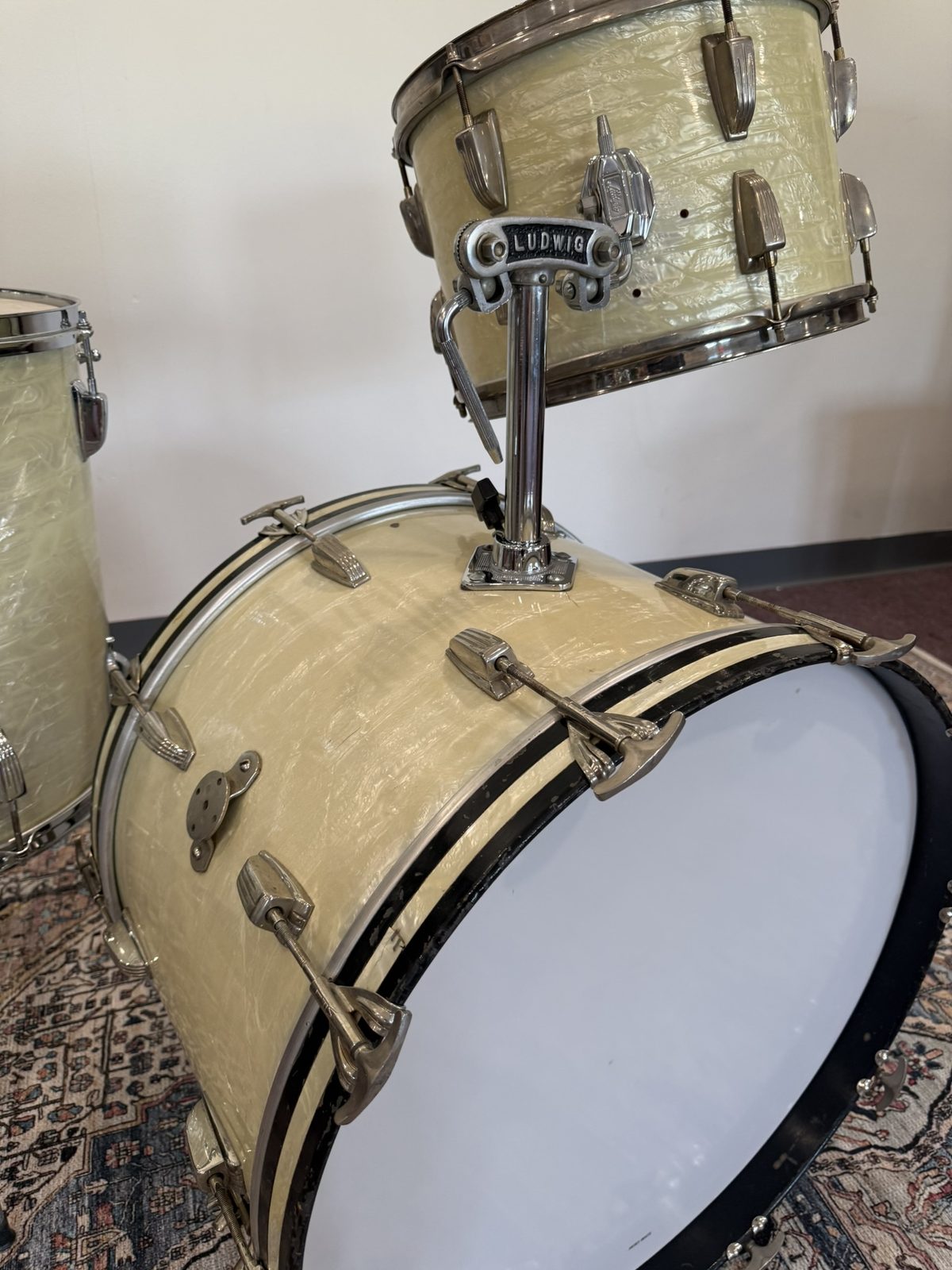 WFL/Ludwig Vintage 3-piece Drum Kit - White Marine Pearl (22/13/16)